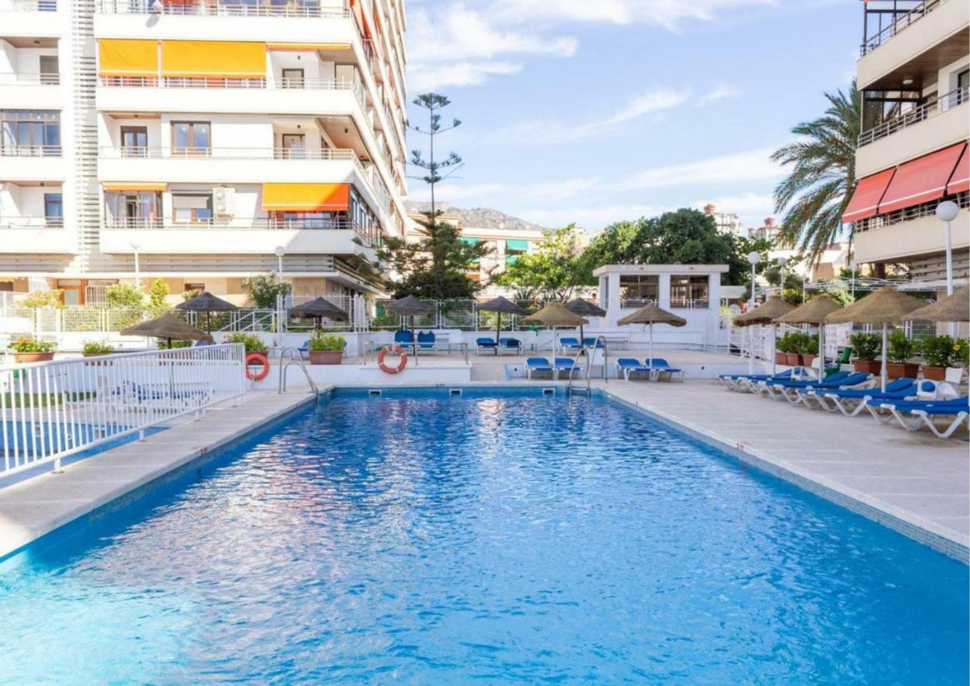 トレモリノスLa Nogalera, Piscina, Playa Y Ocioアパートメント エクステリア 写真
